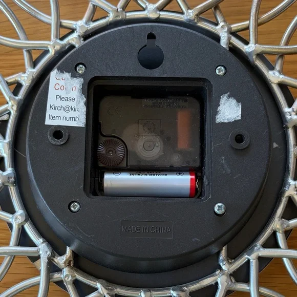 Retro MCM Verichron Sunflower Clock - Picture 6 of 6